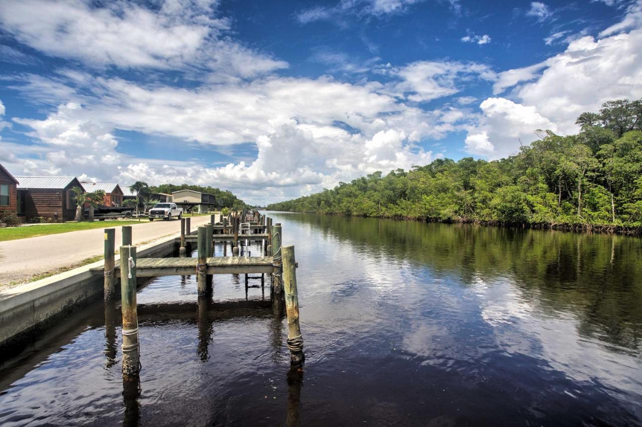 Everglades Rental Trailer Cabin With Boat Slip! 外观 照片